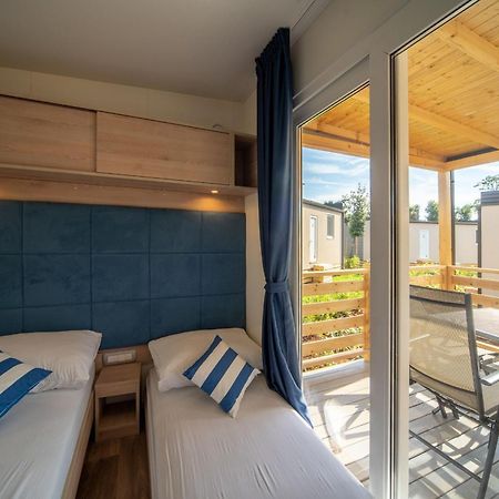 Eurocamp Mobile Homes At Campsite Park Umag Oda fotoğraf