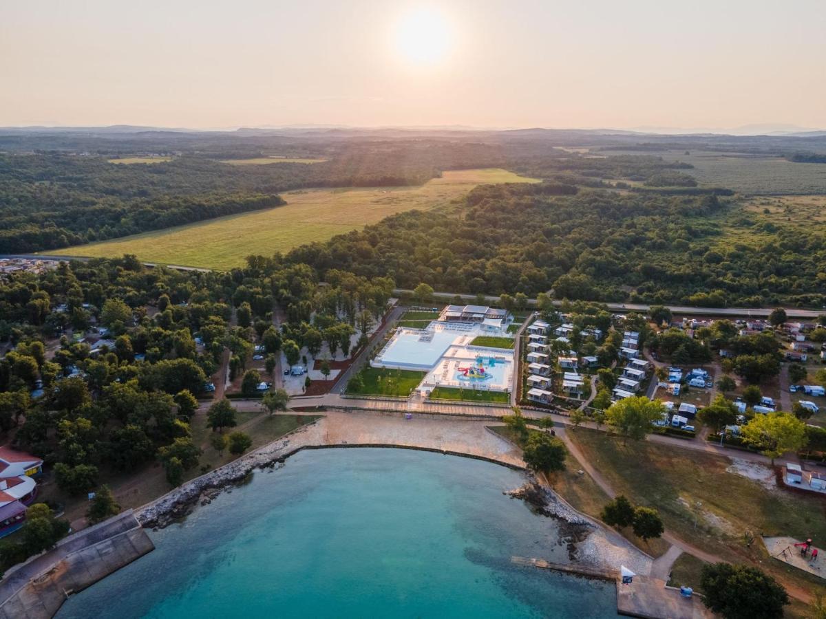 Eurocamp Mobile Homes At Campsite Park Umag Dış mekan fotoğraf