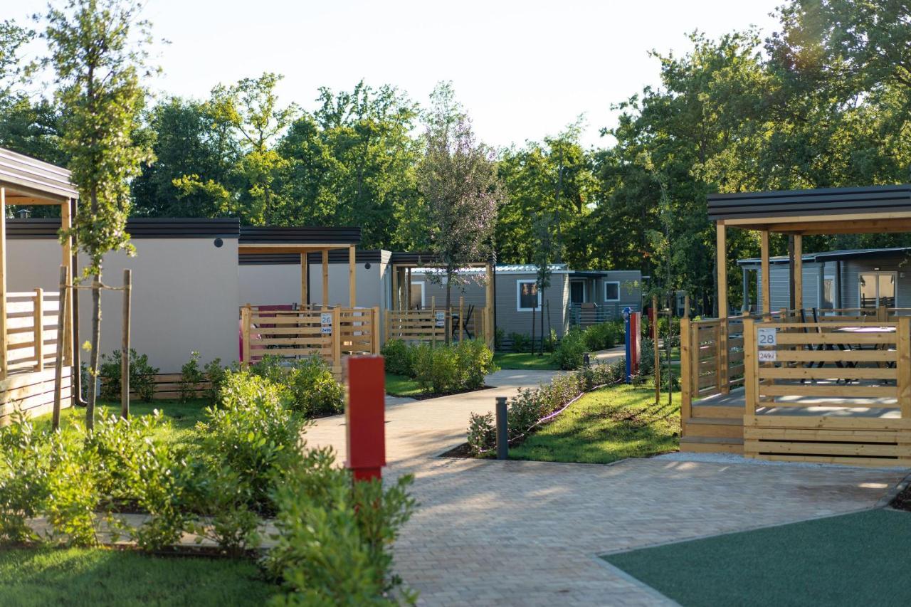 Eurocamp Mobile Homes At Campsite Park Umag Dış mekan fotoğraf